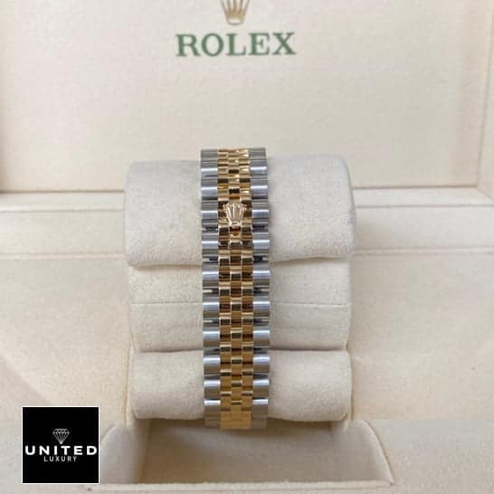Rolex Datejust 16233 Steel & Gold Jubilee Bracelet rolex on the emblem 