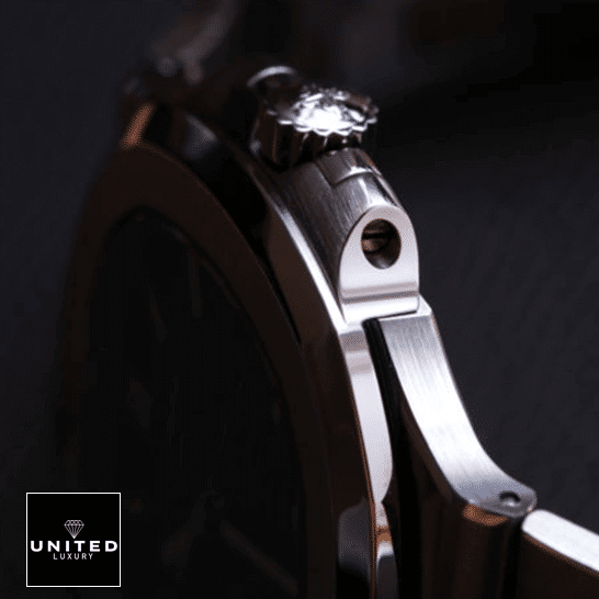 Patek-Philippe-5711-1A-010-unitedluxury