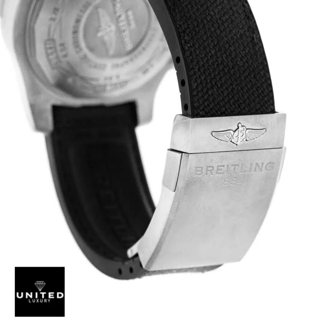 Breitling Super Avenger II A1337111/BC29-442X Rubber Bracelet Stainless Steel Clasp 