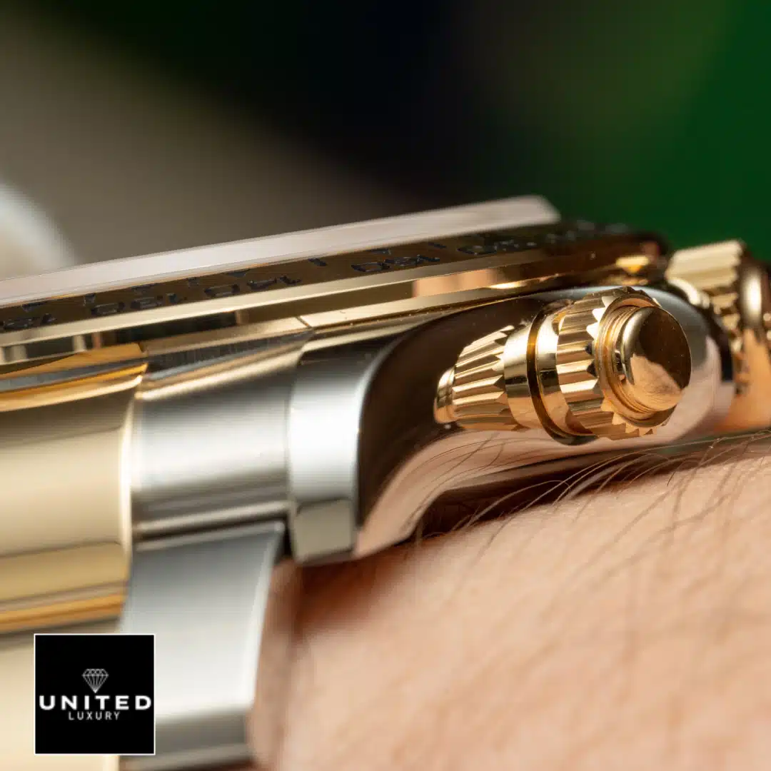 Rolex Daytona Cosmograph 116503  Yellow Gold button & crown pusher