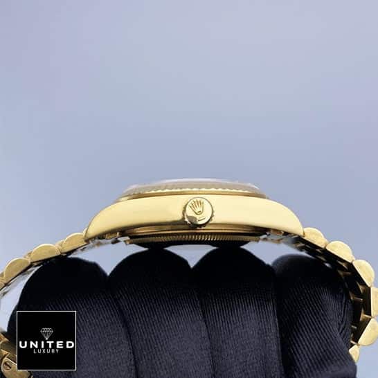 Rolex Day-Date 40 228239 Gold Case Right Side Crown Pusher 