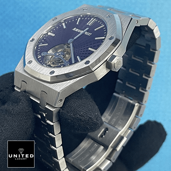 audemars-piguet-royal-oak-26522ST.OO_.12-rightside