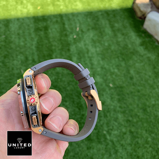 AP Micheal Schumacher 6 audemars-piguet-royal-oak-offshore-26568OM.OO_.A004CA.01-rightside