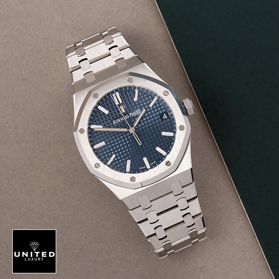 Audemars Piguet Royal Oak 565.NX_.7170.LR Blue Dial  on the grey