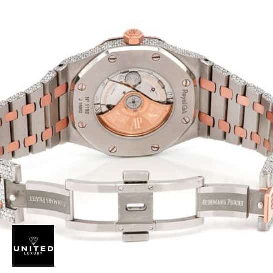 Two tone ap diamond  15400SR.OO.1220SR.01 clasp and case view