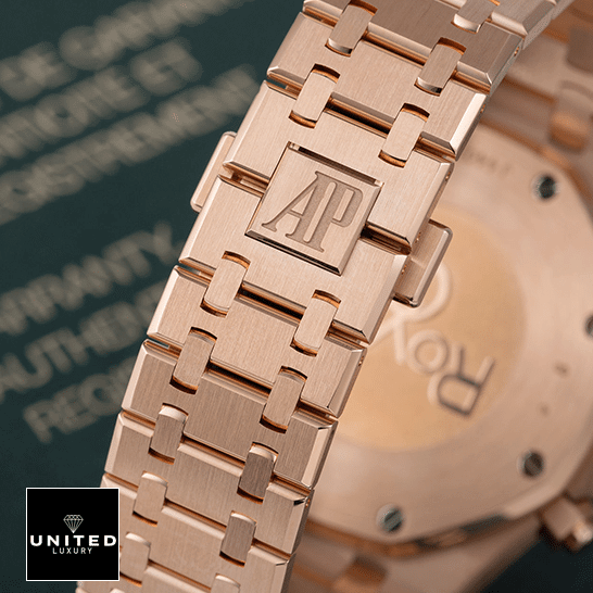 Royal Oak Blue 5 Audemar Piguet Royal Oak Rose Gold Stainless Steel Bracelet upside view