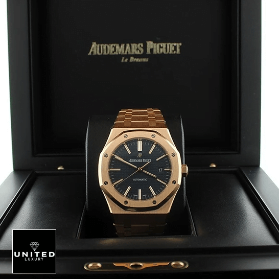 Audemars Piguet Royal Oak 15400OR.OO_.1220OR.03 Pink Gold Blue Dial  in the box