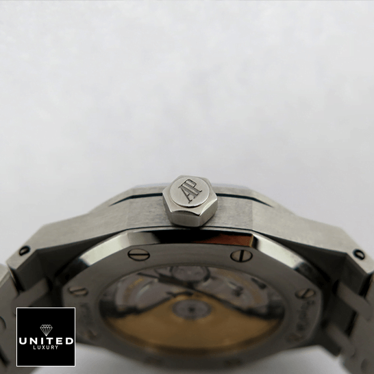 Audemars Piguet Royal Oak 15451  crown on the ap logo