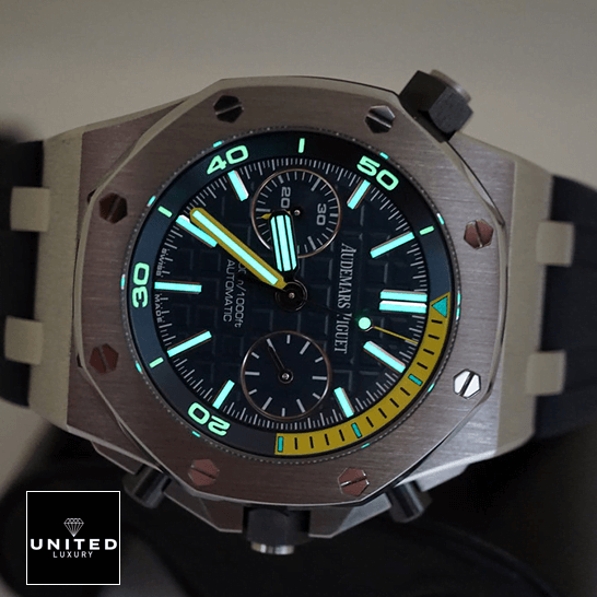 audemarspiguet-royaloakoffshore-26703ST.OO_.A027CA.01-rightside