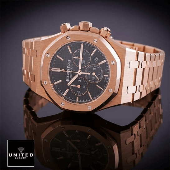 audemarspiguetroyalOak26320OR.OO_.1220OR.01-tiltedleft