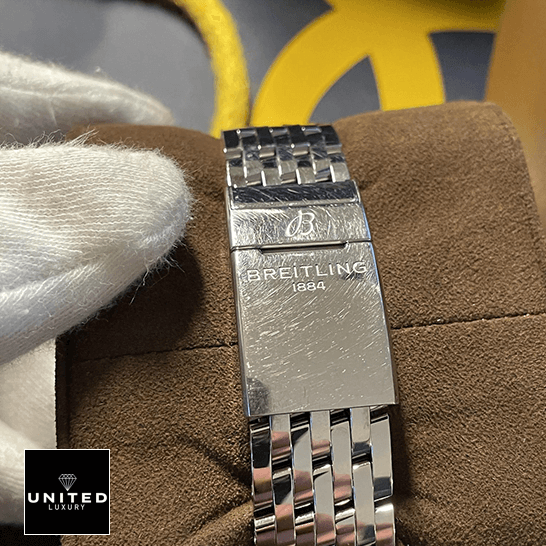 breitling-navitimer-A17326211G1A1-clasp