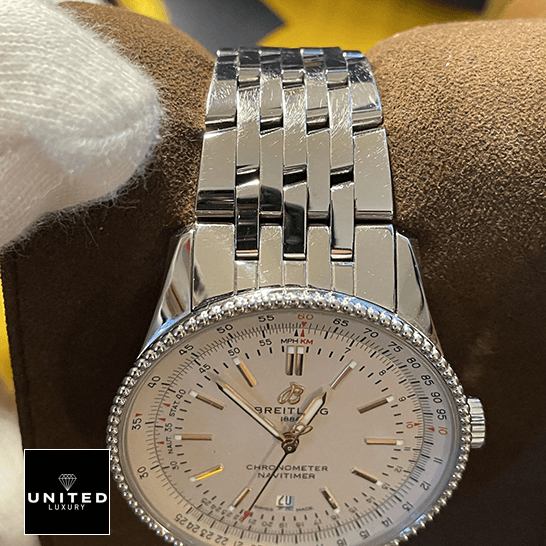 breitling-navitimer-A17326211G1A1-white