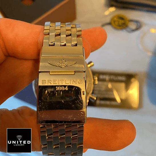 breitling-navitimer-AB0127211B1A1-clasp