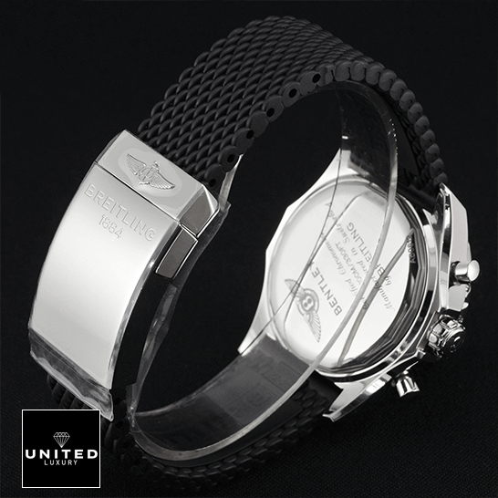 Superocean Heritage B20 Automatic 42 7 Breilting Black Rubber Bracelet Steel Clasp upside view closed clasp