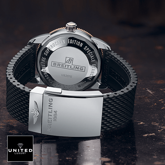 Breitling Superocean Heritage Edition Specıale  closed clasp