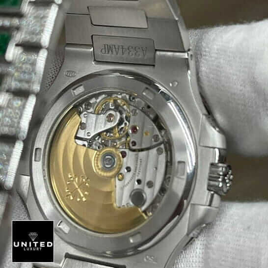 emerald-bezel-5711-1