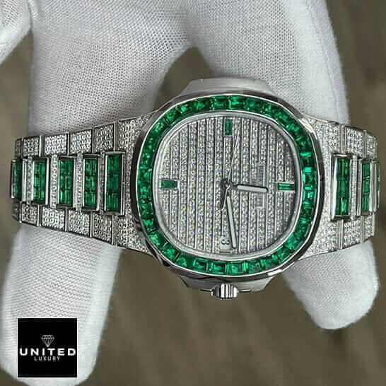 emerald-bezel-5711-2