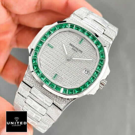 emerald bezel 5711 5