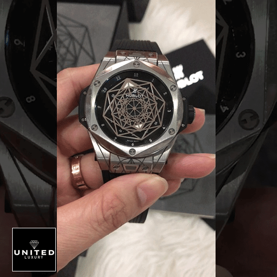 Hublot Big Bang Sang Bleu 415.NX_.1112.VR Black Rubber Bracelet 