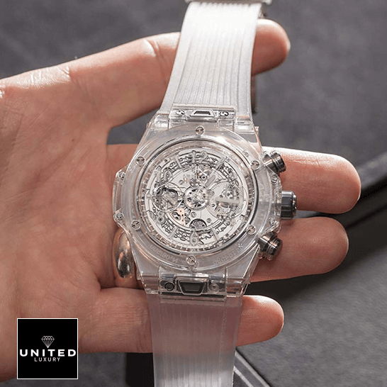 Hublot Big Bang Unico Sapphire 411_JX_4802_RT_1904  on the hand