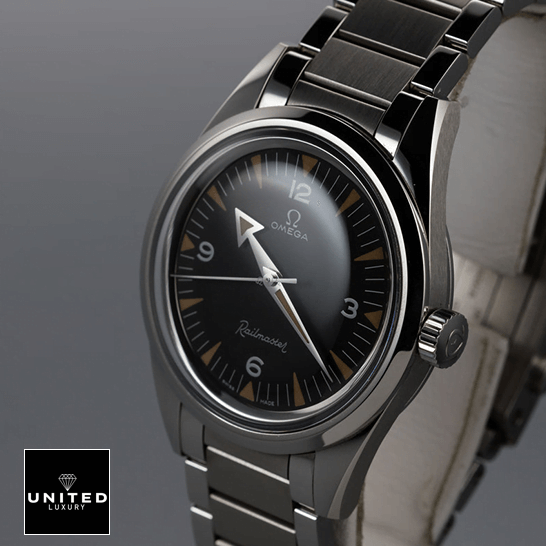 Omega Seamaster 220.10.38.20.01.002 Black Dial  side view gray background