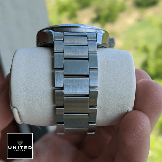 Omega 220.10.40.20.03.001 Seamaster Oyster Steel Bracelet  on the hand