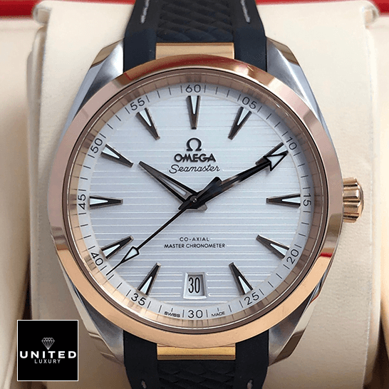Omega Seamaster 220.22.41.21.02.001 White Dial Co Axıal  in the box