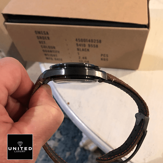 Omega Speedmaster Moonwatch 3 Omega Speedmaster 311.92.44.51 Leather Bracelet side view on the hand