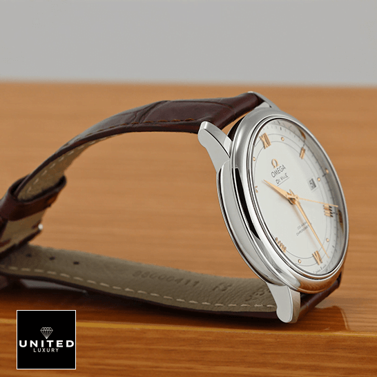 Omega De Ville Prestige 424_13_40_20_02_002 Steel Case  side view