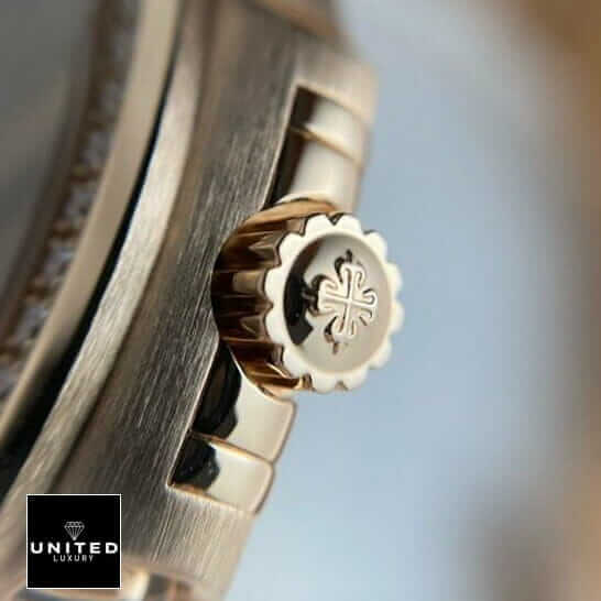 Patek Philippe 7118-1200r-010 Gold Case  crown on the patek logo