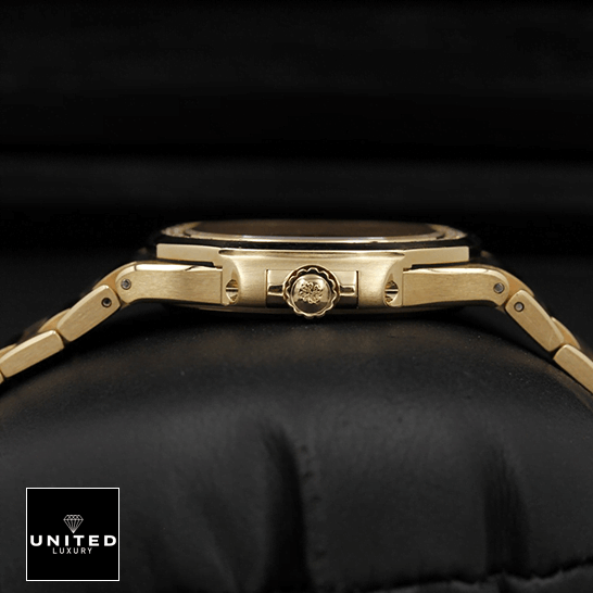 Patek Philippe Nautilus 70101R-012 Rose Gold Case  side view