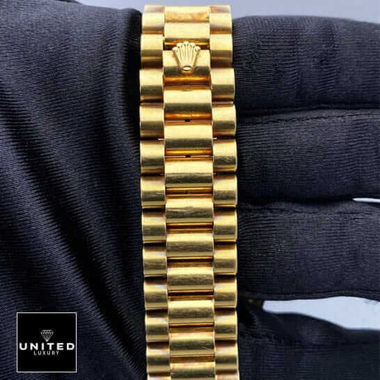 Rolex Day-Date 40 228239 on the Rolex logo Gold Oyster Bracelet 