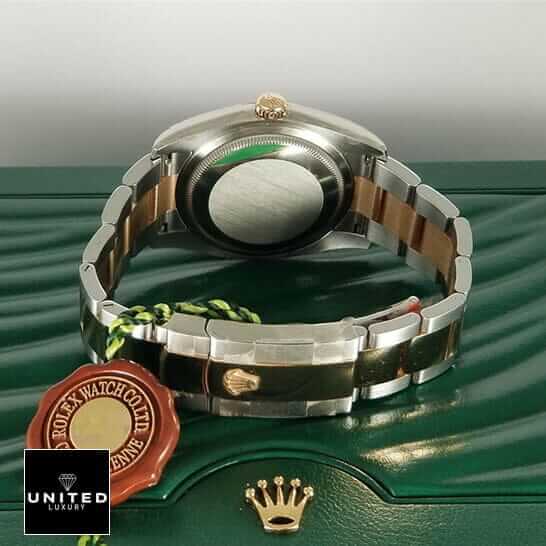 Rolex 126303 Oyster 6 Rolex 126303 Gold on the rolex box