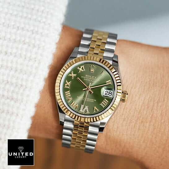Rolex Datejust Roman Green Dial  on the women wrist