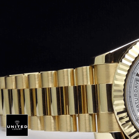 Rolex Day-Date II Gold 218238-0037 Oyster Jubilee 