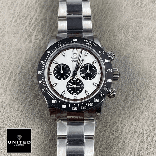 Rolexa Daytona Oyster  watch on the sand