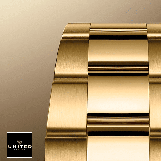 Rolex Oyster Perpetual Gmt-Master 6 Rolex GMT-Master II 116718LN Yellow Gold Oyster