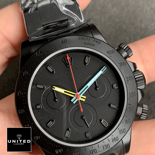 Rolex Blaken Daytona Date Black Dial & Bezel 116520  on his hands