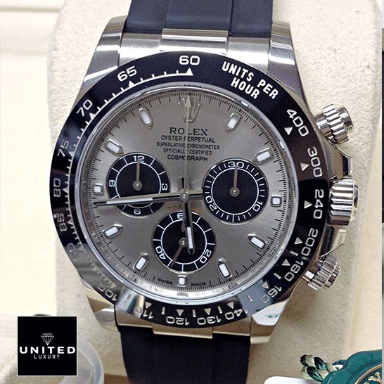 Rolex Daytona 116519LN-0024 Silver Dial  On The Stand