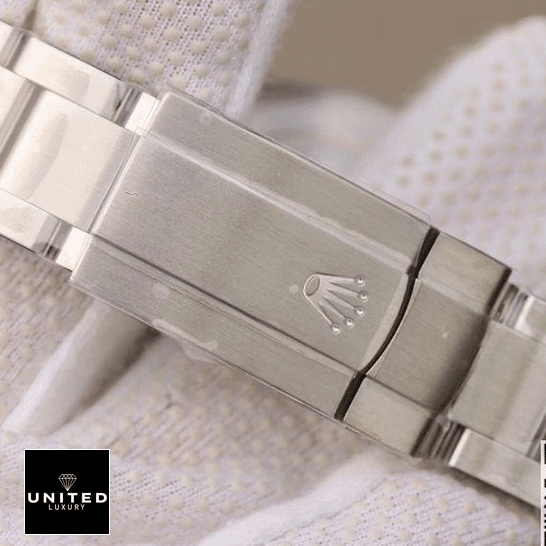 Rolex Datejust Perpetual 114300  Stainless Steel Osyter Bracelet Fold Clasp on the Rolex Logo