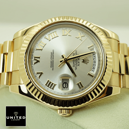 Rolex Day-Date II Collection Gold Silver White Dial 218238 