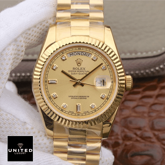Rolex Day-Date II 218238 Yellow Gold Champagne Dial