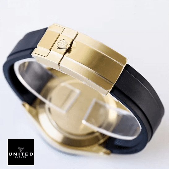 Rolex Daytona Cosmograph 116518LN-0043  Yellow Gold Fold Clasp on the Rolex logo