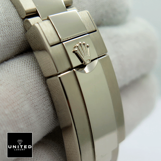 Rolex GMT Master II 116710 S.Steel Fold Clasp on the Rolex Logo 