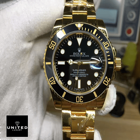 rolex_submariner_black_dial_116618LN_oyster__gold_unitedluxurynet-1