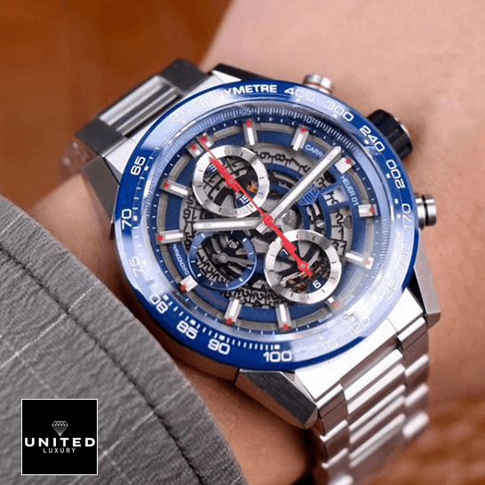 TAG Heuer Carrera Calibre 01 2 Tag Heuer cAR201T.BA0766 Carrera Automatic Blue Bezel on the wrist