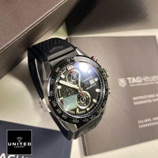 TAG Carrera Black Rubber 3 Tag Carrera Black Rubber out of the box