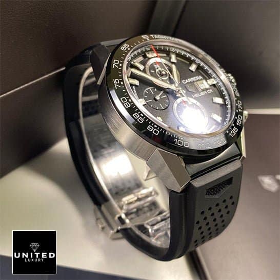 TAG Carrera Black Rubber 5 Tag Carrera Black Rubber Stainless Steel Case out of the box